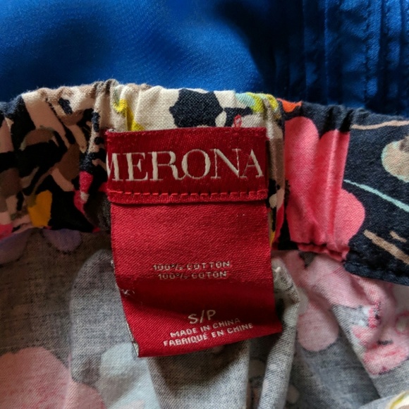 Stylish Office Blouse & Skirt - Picture 4 of 4